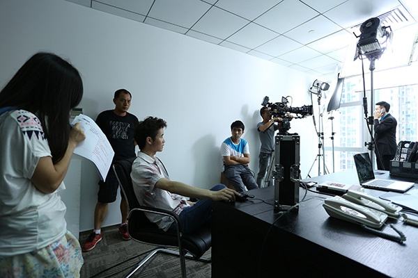 �Ϸ�΢�Ӱ����